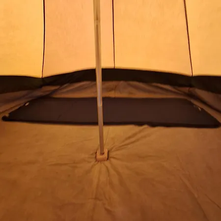 Ddr Kult Steilwandzelt Pouch Direkt Am 럭셔리텐트 드란스케